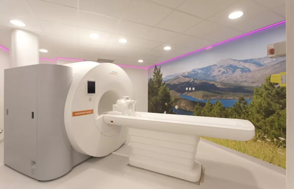 Centro Médico Quirónsalud Valdebebas - Photo 5