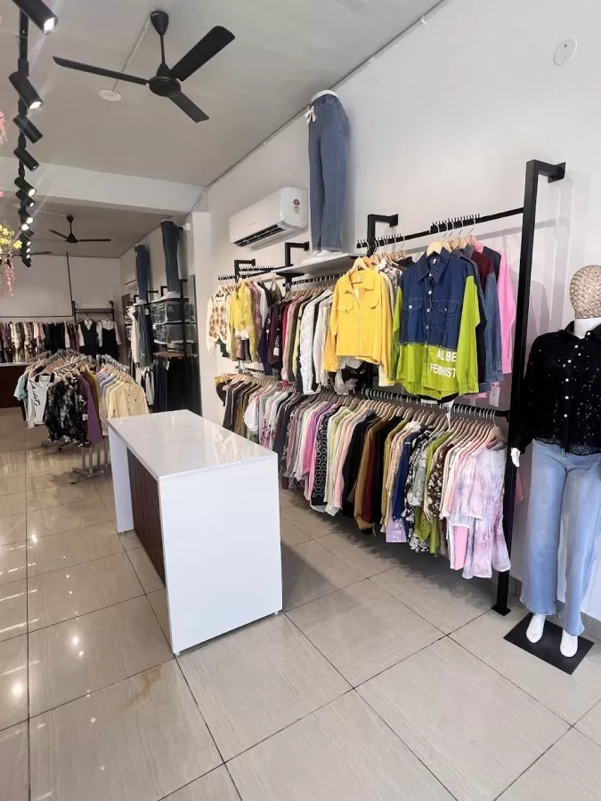 Anurag Eye Centre - Photo 4