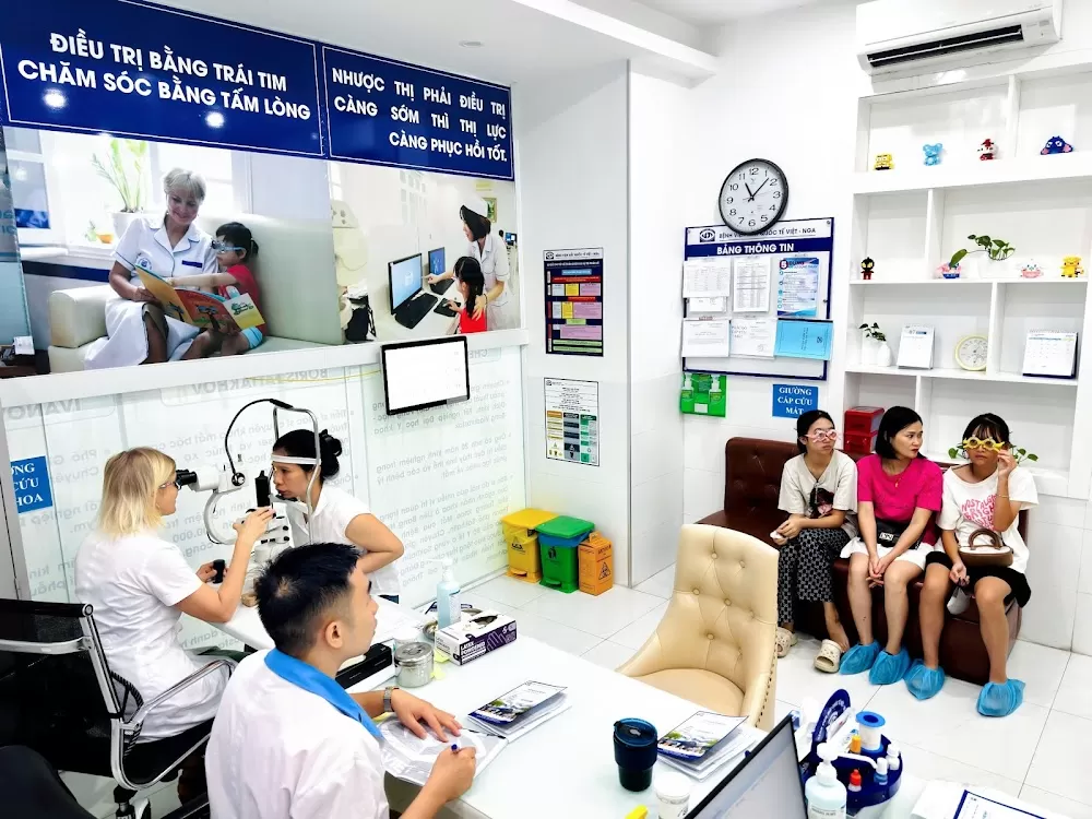 Vietnam - Russia Ha Noi International Eye Hospital - Photo 4