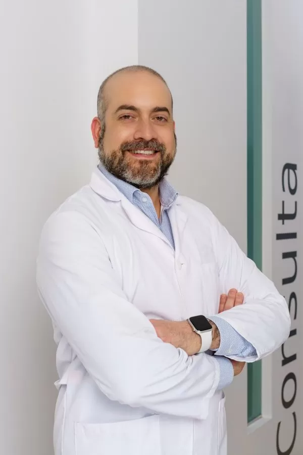 Dr. Luis Ramírez-Núñez - Photo 5