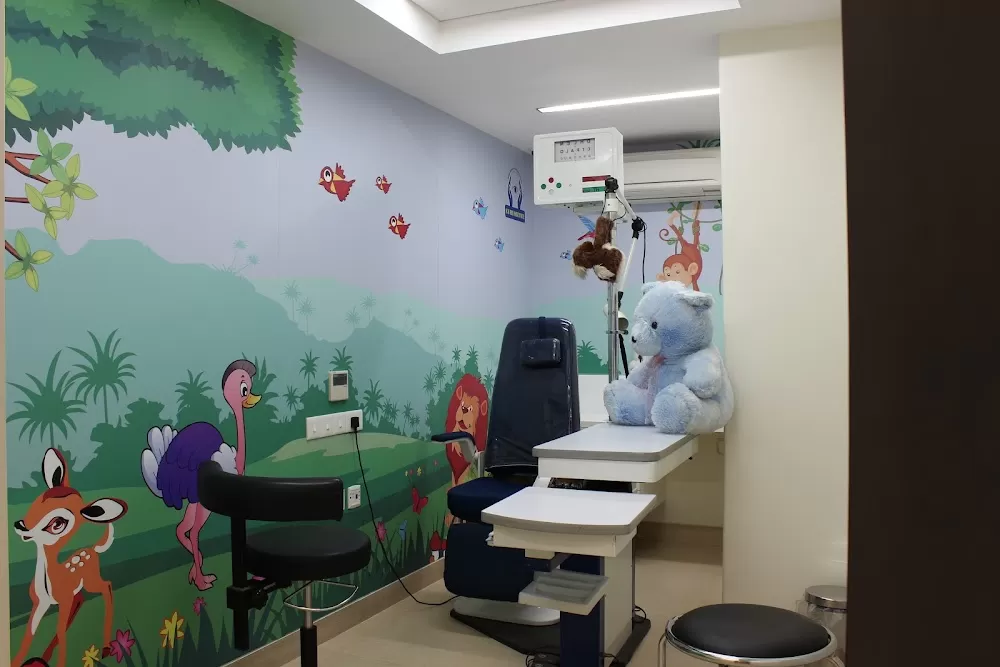 K K Eye Institute - Photo 5