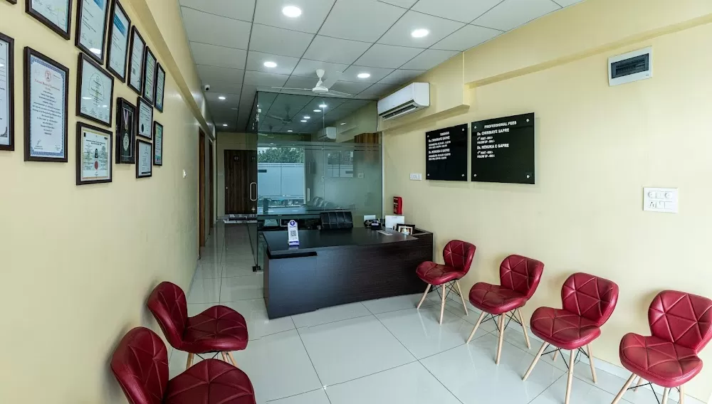 Dr Chinmaye Sapre Nephrologist (Paradigm Healthcare) | Nephrologist In Vadodara | Kidney Specialist In Vadodara - Photo 1