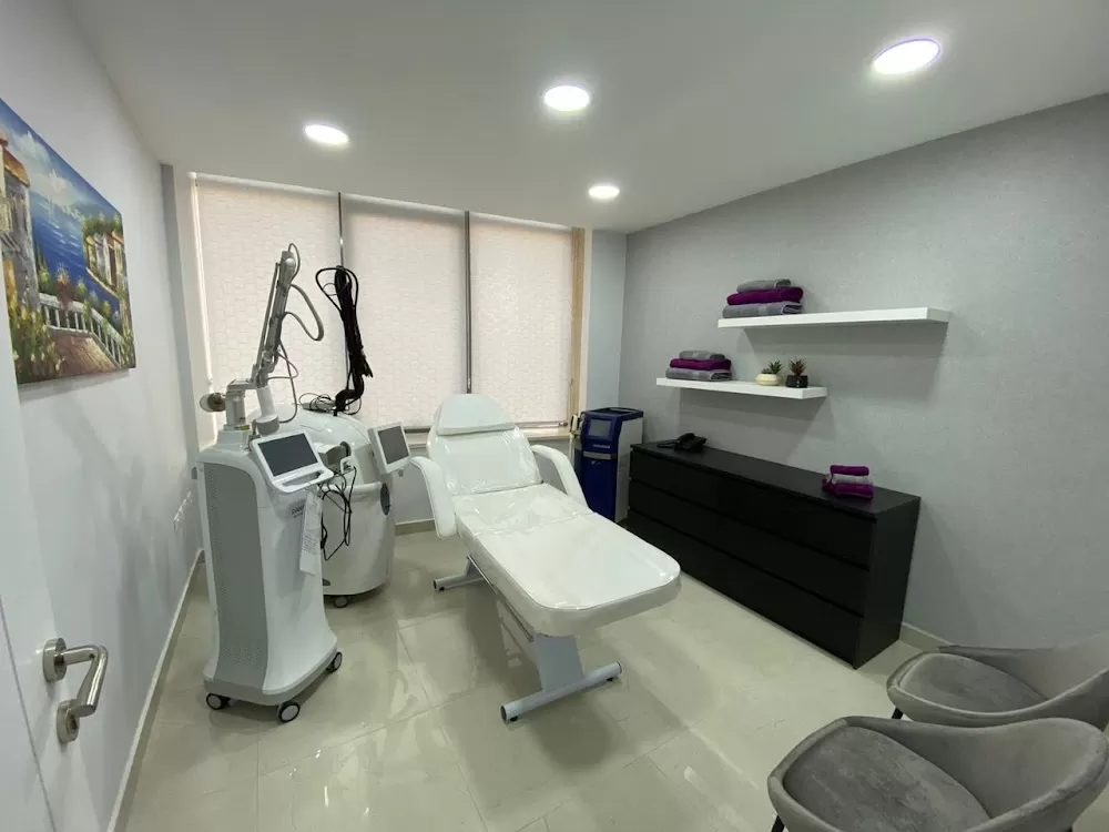 Dr. Maha Marji dermatology clinic - Photo 1