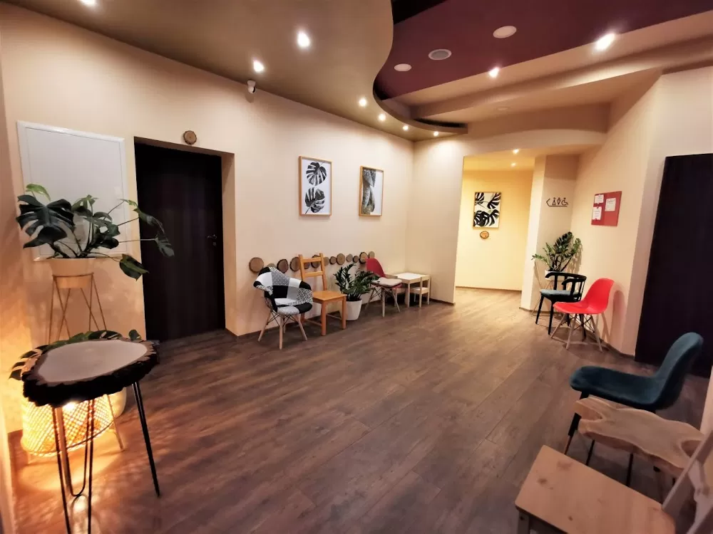 APRIORI Centrum Zdrowia - gabinety medyczne - Photo 8