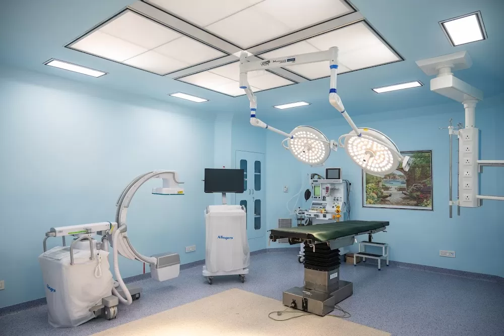 Preet Multispeciality Hospital & Surgical Centre | Orthopedic Doctor | Gynaecolgist | Laparoscopic Surgeon |Knee Replacement - Photo 1