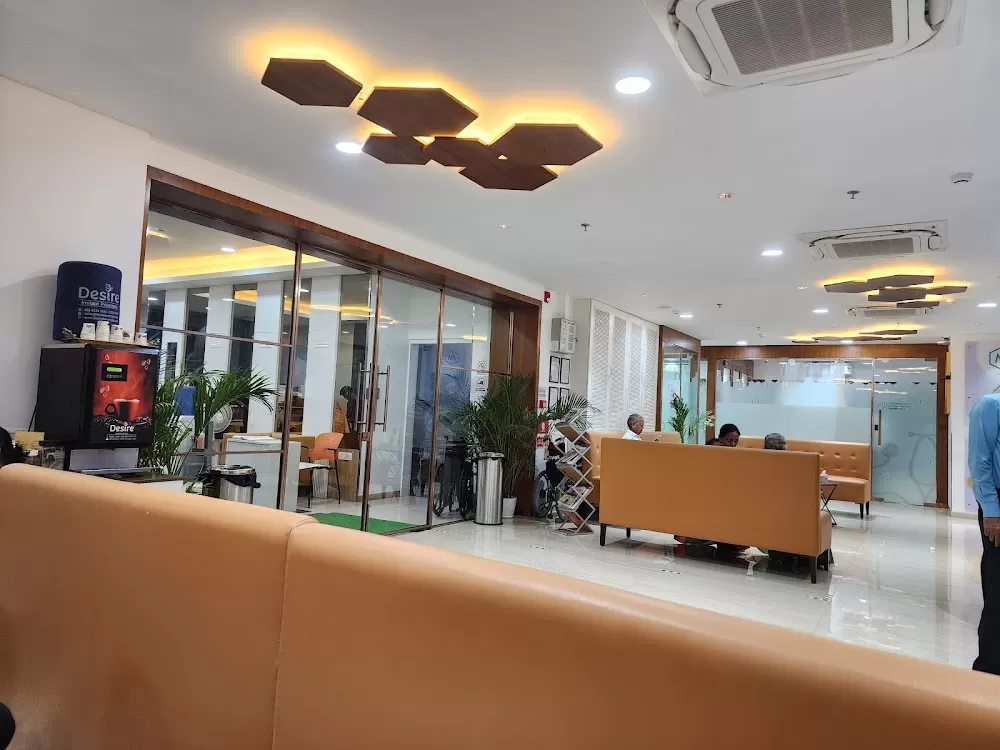 M | O | C Cancer Care & Research Centre (MOC Ghatkopar) - Photo 5