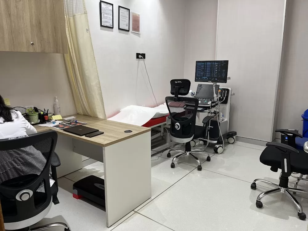 Dr. Kiranjeet Kaur - Top Obstetrician-Gynecologist in Kailash Colony | Cloudnine Hospitals - Photo 3