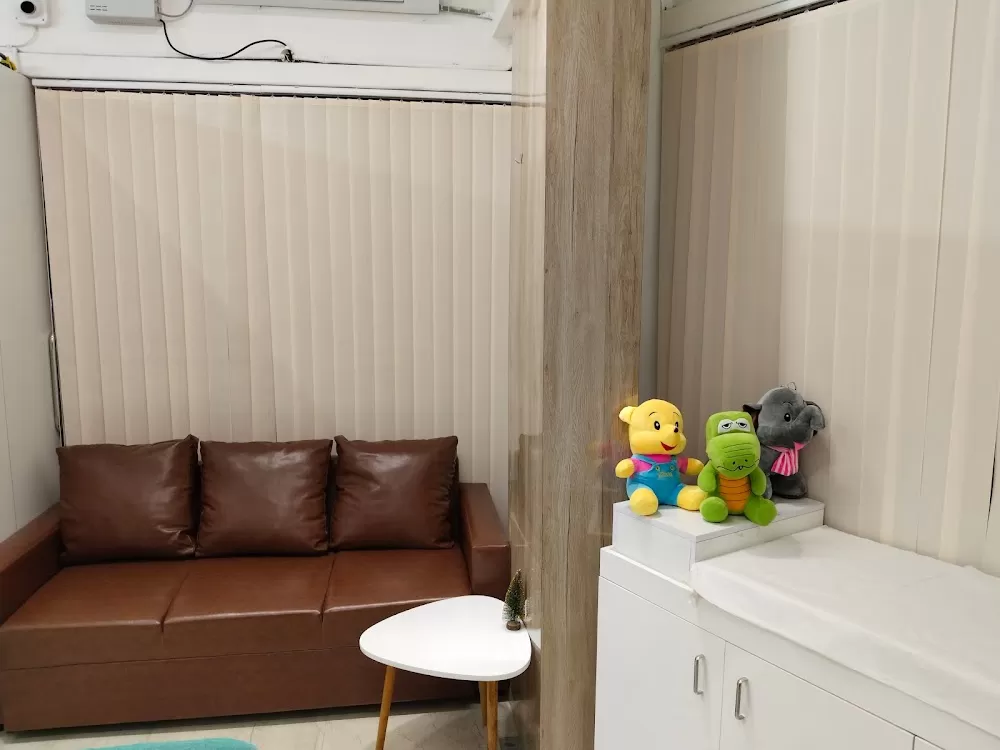 Newbees Clinic |Dr Sudip Chowdhury | Dr Aashutosh Soniya| Pediatricians - Photo 7