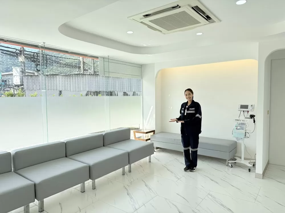 คลินิกกรุงเทพภูเก็ต สาขากมลา Bangkok Phuket Clinic Kamala - Photo 8