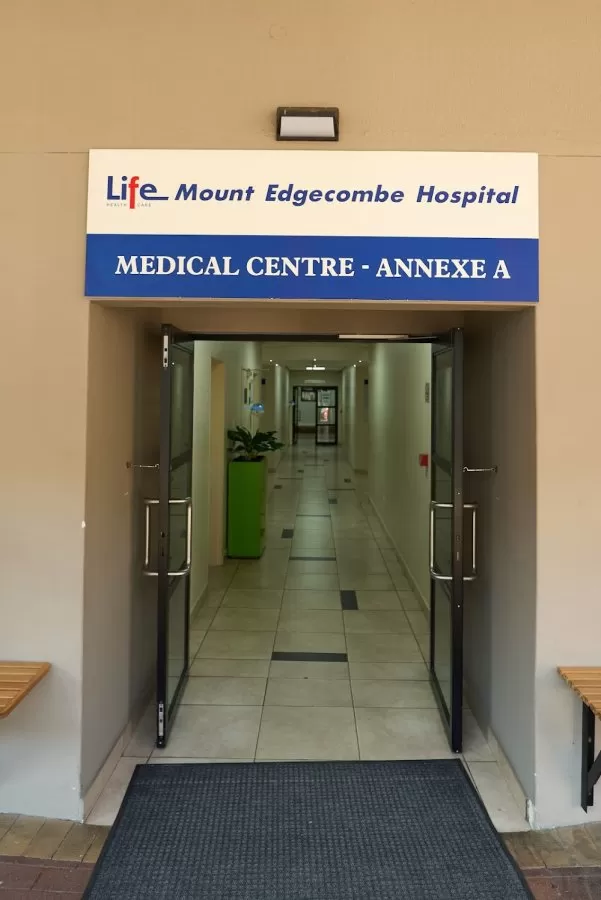 DR THABILE GCABA: SPECIALIST PEDIATRICIAN - Photo 1