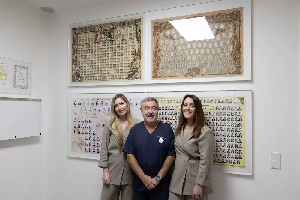 CLÍNICA CÓZAR | Medicina Estética y Traumatología - Photo 6