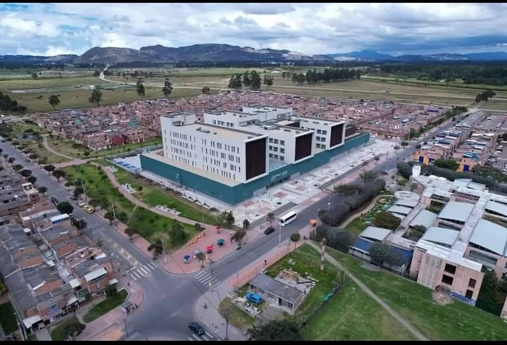 Hospital de Bosa Nivel IV - Photo 3