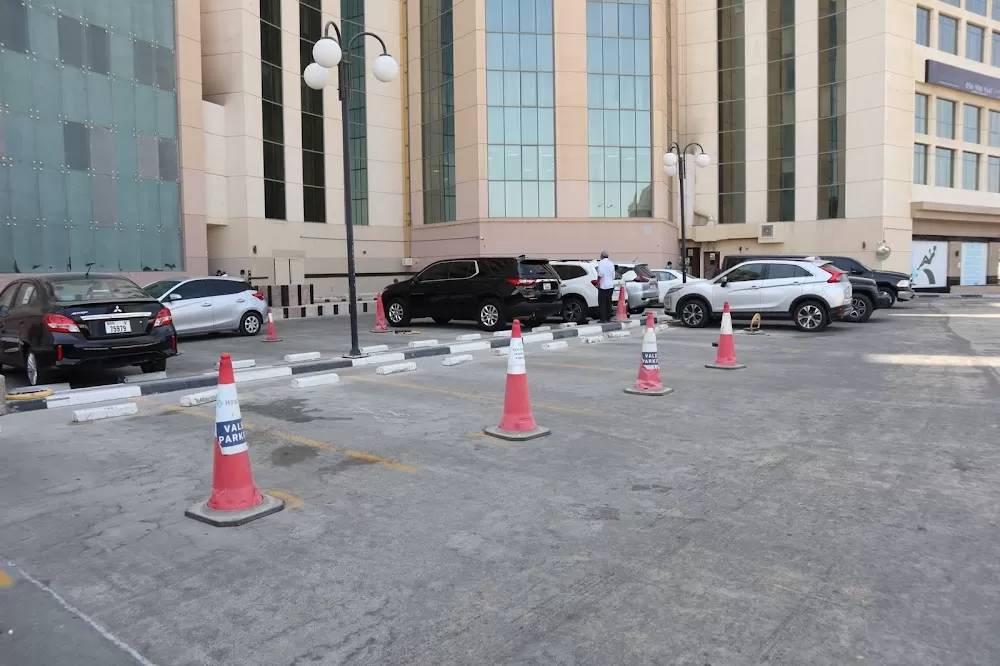 HealthBay Community Care Clinic | Motor City - Photo 3