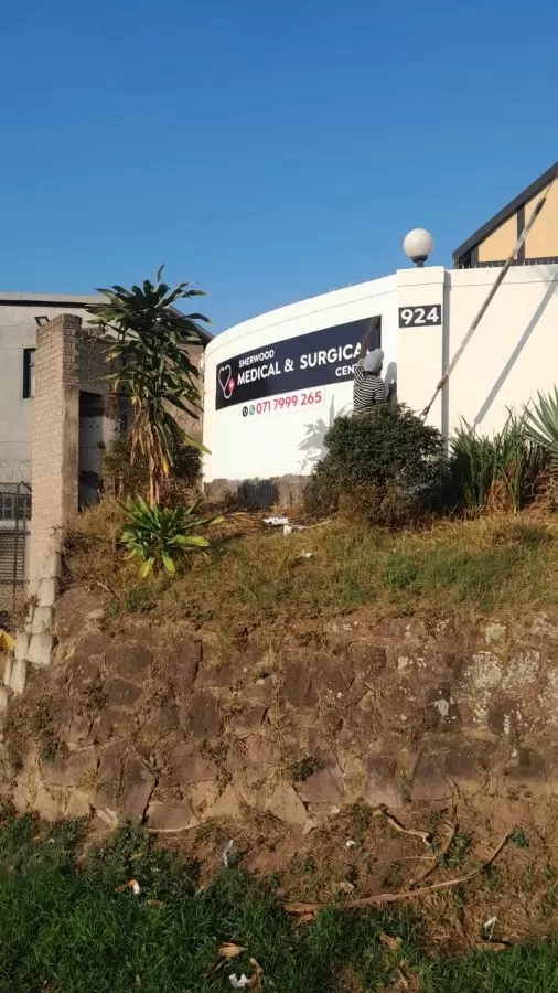Sherwood Medical & Surgical Centre. Dr.A.I.Asmal - Photo 5