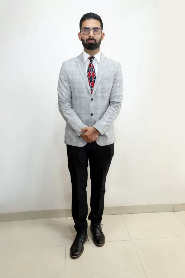 Dr. Mehraaj Sandhu - Photo 5