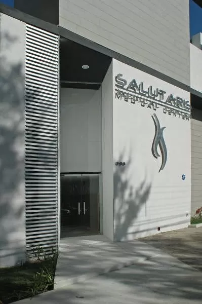 Salutaris Medical Center - Photo 8