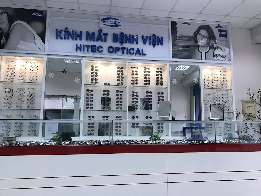 Bệnh Viện Mắt Kỹ Thuật Cao Hà Nội (Mắt Hitec) - Photo 2