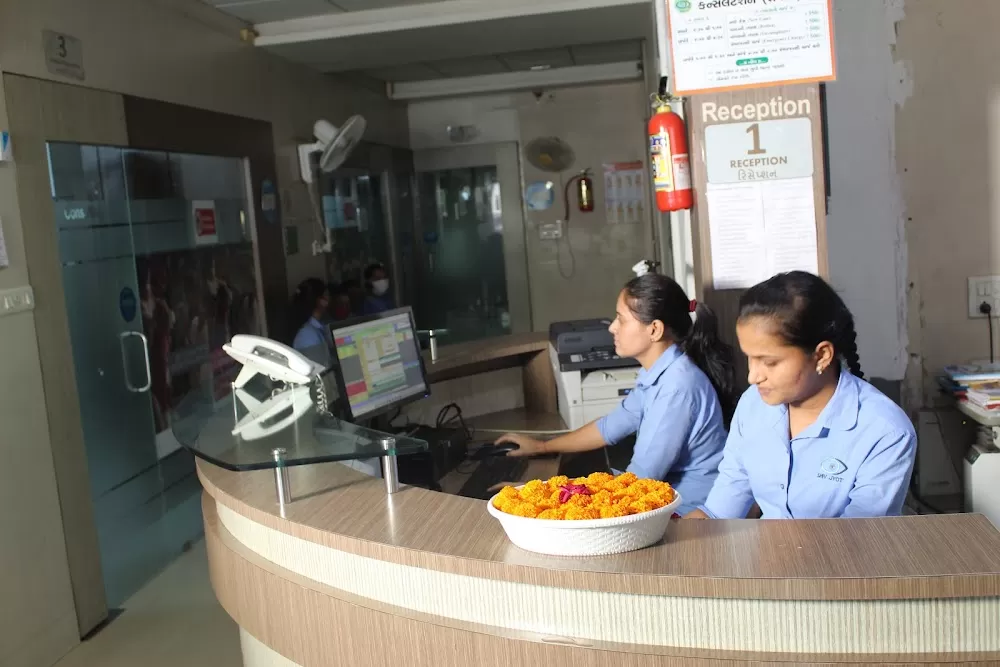 Shiv Jyoti Eye Hospital - Cataract, LASIK & Glaucoma Surgery Experts in Bapunagar, Ahmedabad - Photo 2