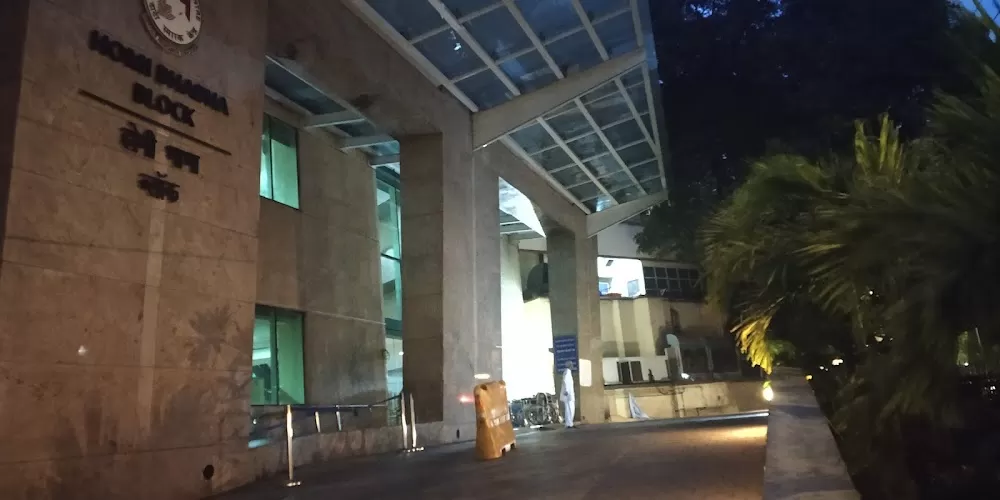 Homi Bhabha Building (TATA MEMORIAL HOSPITAL) - Photo 8