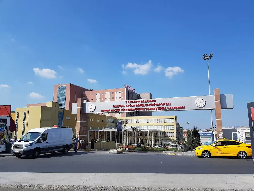 Kanuni Sultan Süleyman Training and Research Hospital - Photo 4