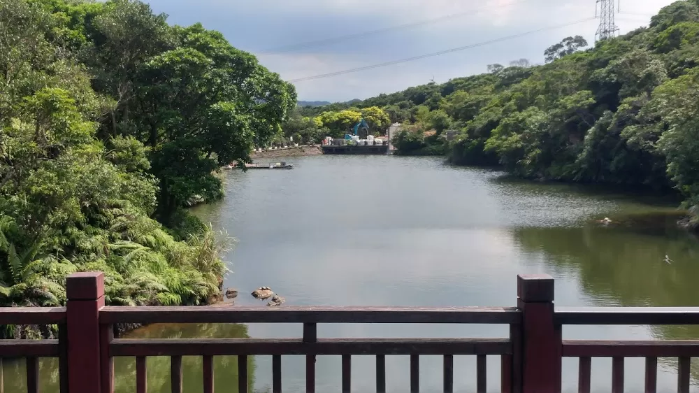 Keelung Chang Gung Memorial Hospital & Lovers Lake Branch - Photo 6