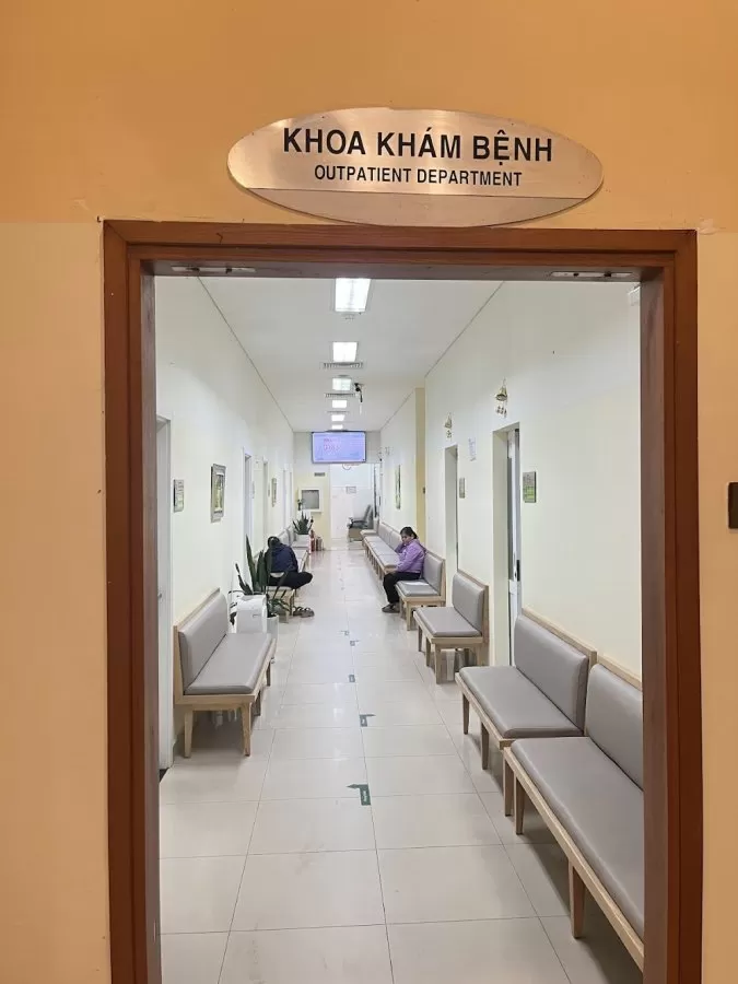 Au Co Hospital - Photo 2