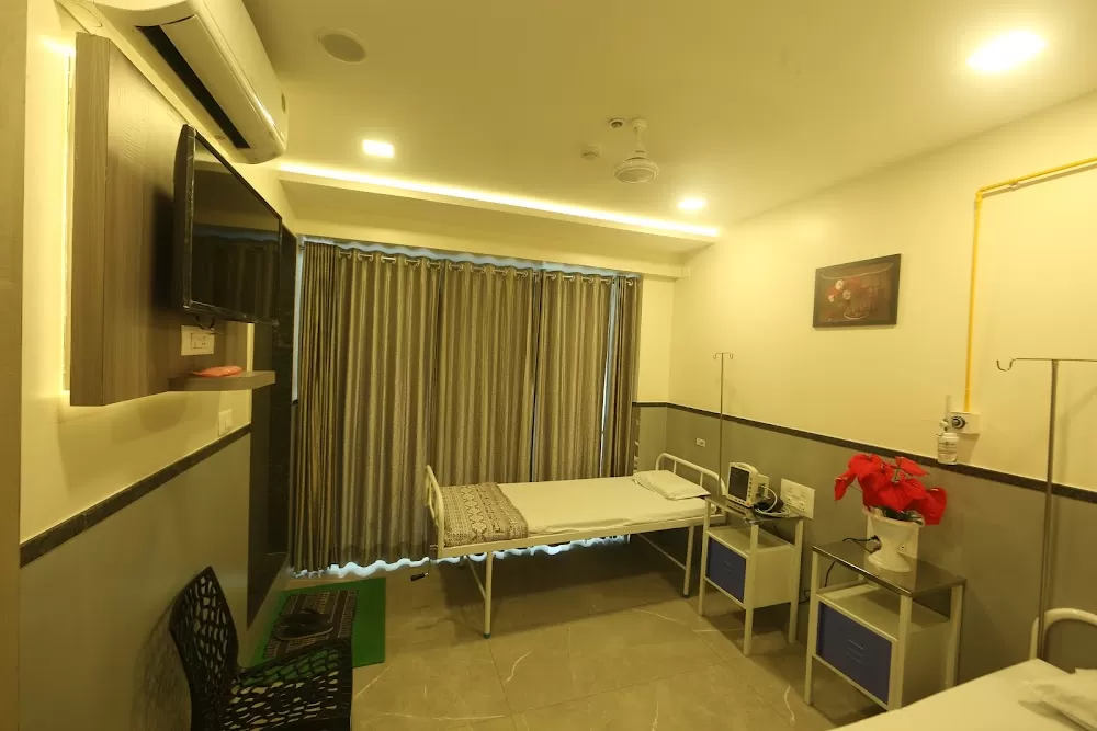 Dr. Kamthe Piles Clinic - Photo 1