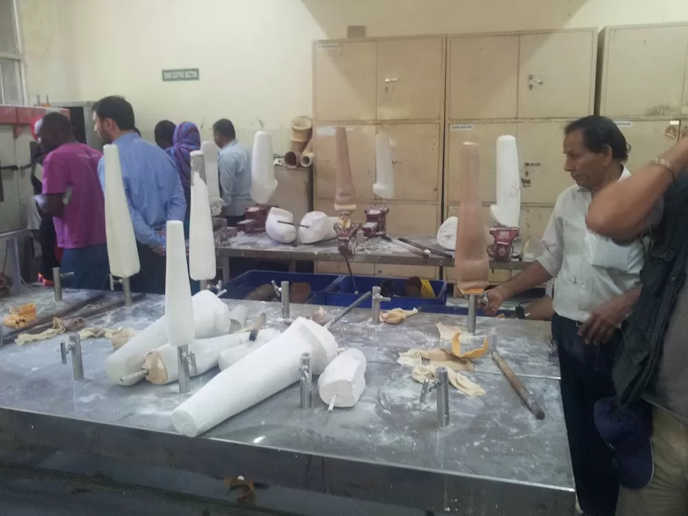 Jaipur Foot (ShreeBhagwan Mahaveer Viklang Sahayata Samiti) SMS Hospital - Photo 6