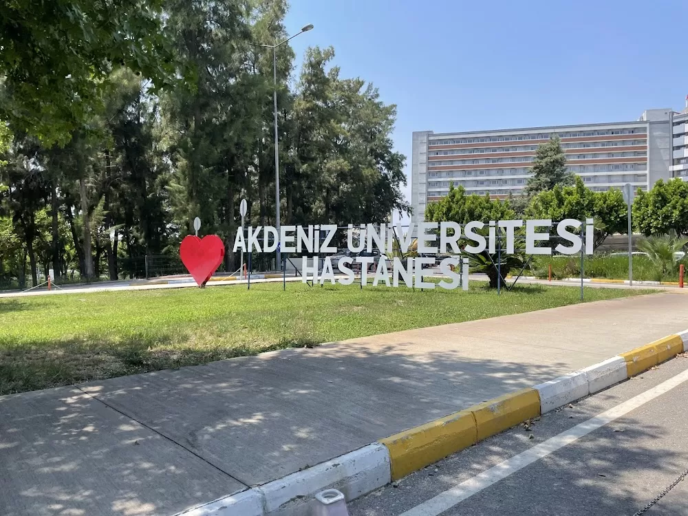 Akdeniz Üniversitesi Hastanesi Cerrahi Klinikleri - Photo 1