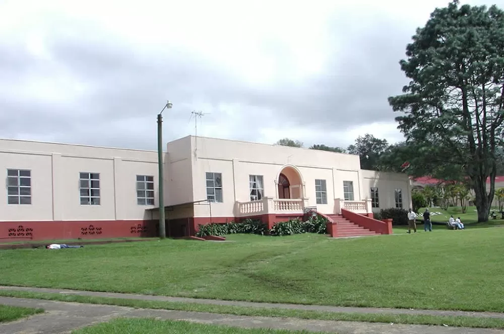 Psychiatric Hospital Roberto Chacón Paut - Photo 2