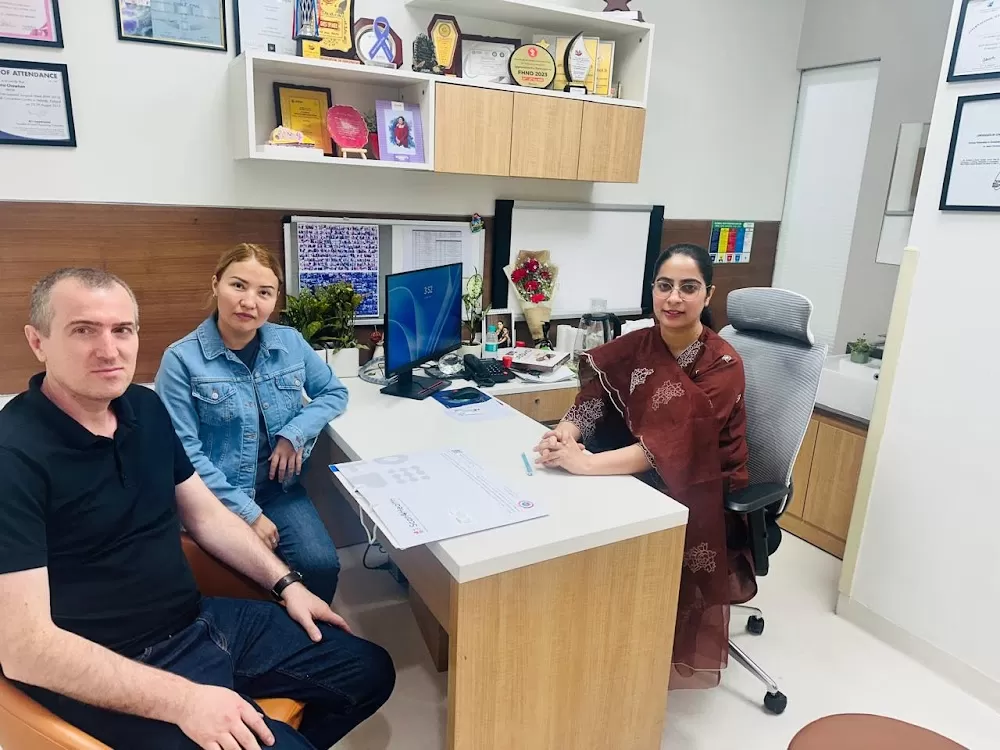Dr Pooja Babbar - Medical oncologist in Gurgaon | Cancer Doctor in Gurgaon | Breast Cancer | Lung Cancer Specialist - Photo 4