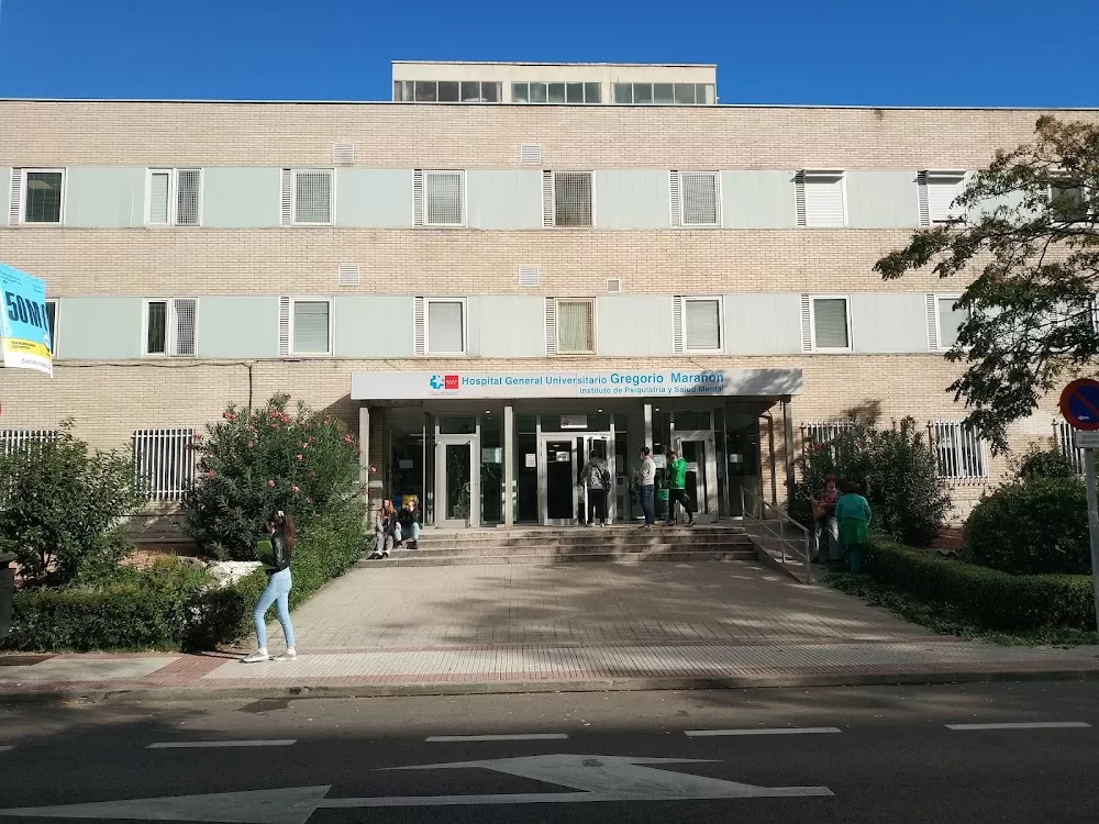 Instituto de Psiquiatria y Salud Mental Hospital Gregorio Marañón - Photo 7