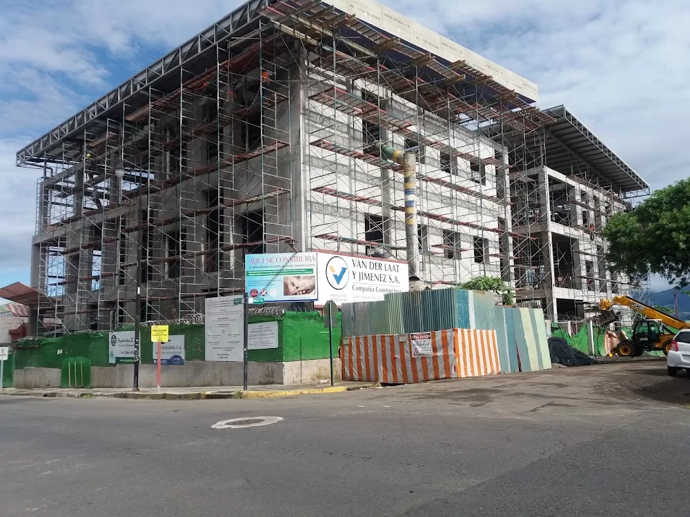 Nuevo Edificio De Cuidados Paliativos - Photo 1