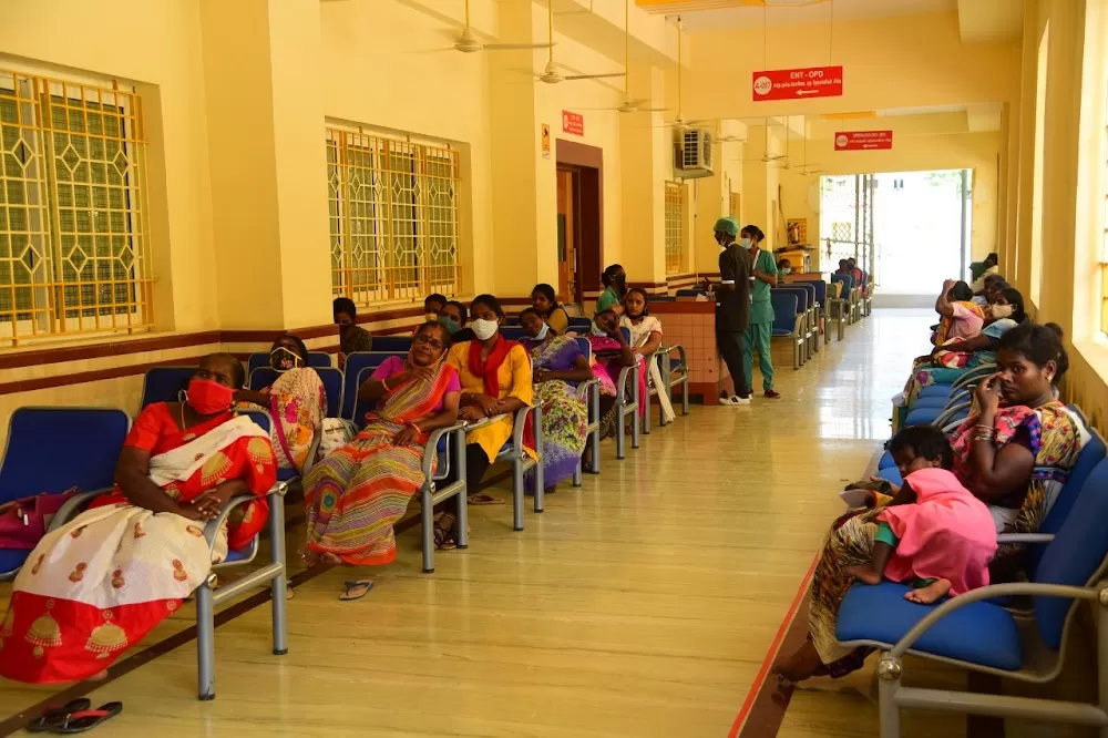 Sri Lalithambigai Medical College & Hospital - Photo 1
