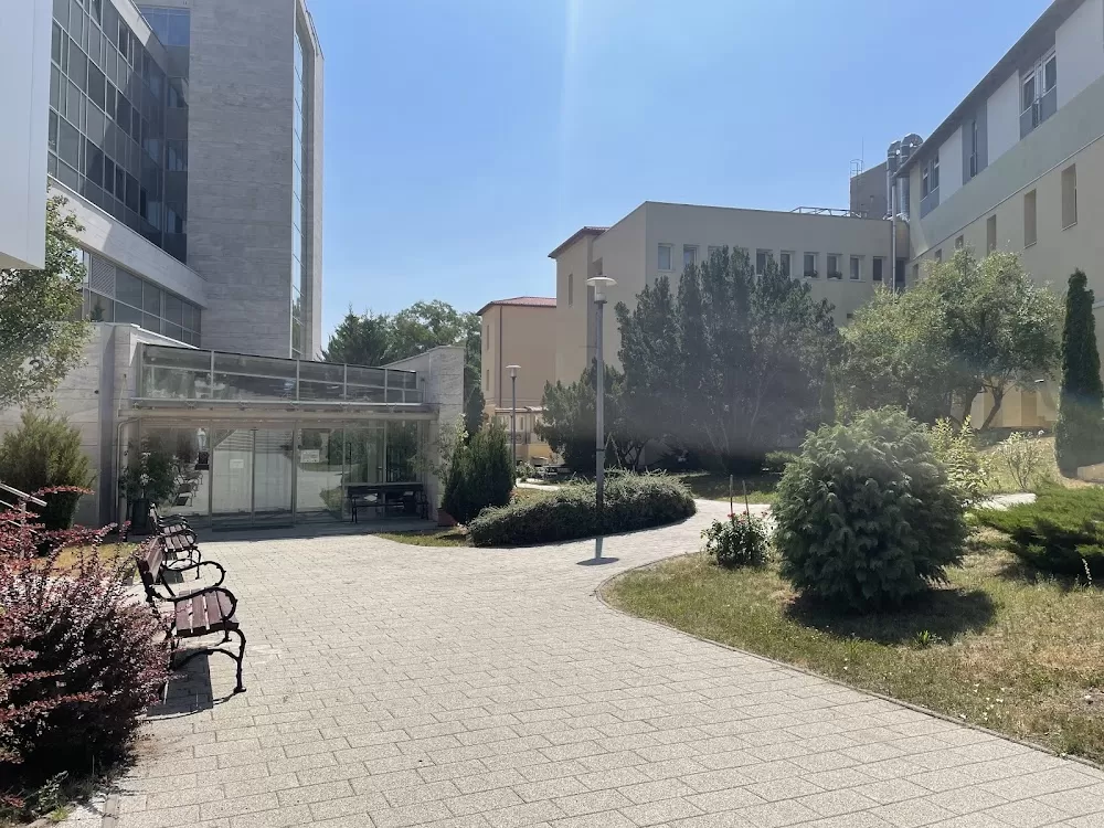 National Institute of Oncology - Photo 4