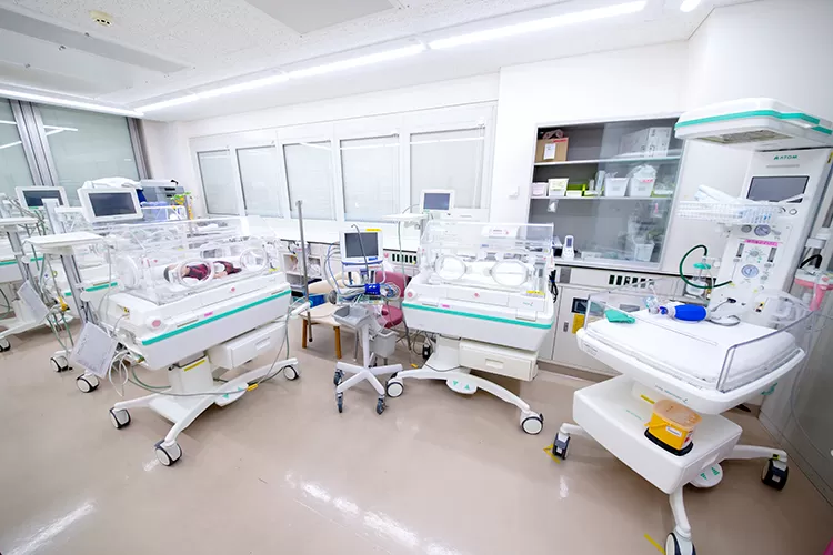 Hino Municipal Hospital - Photo 3