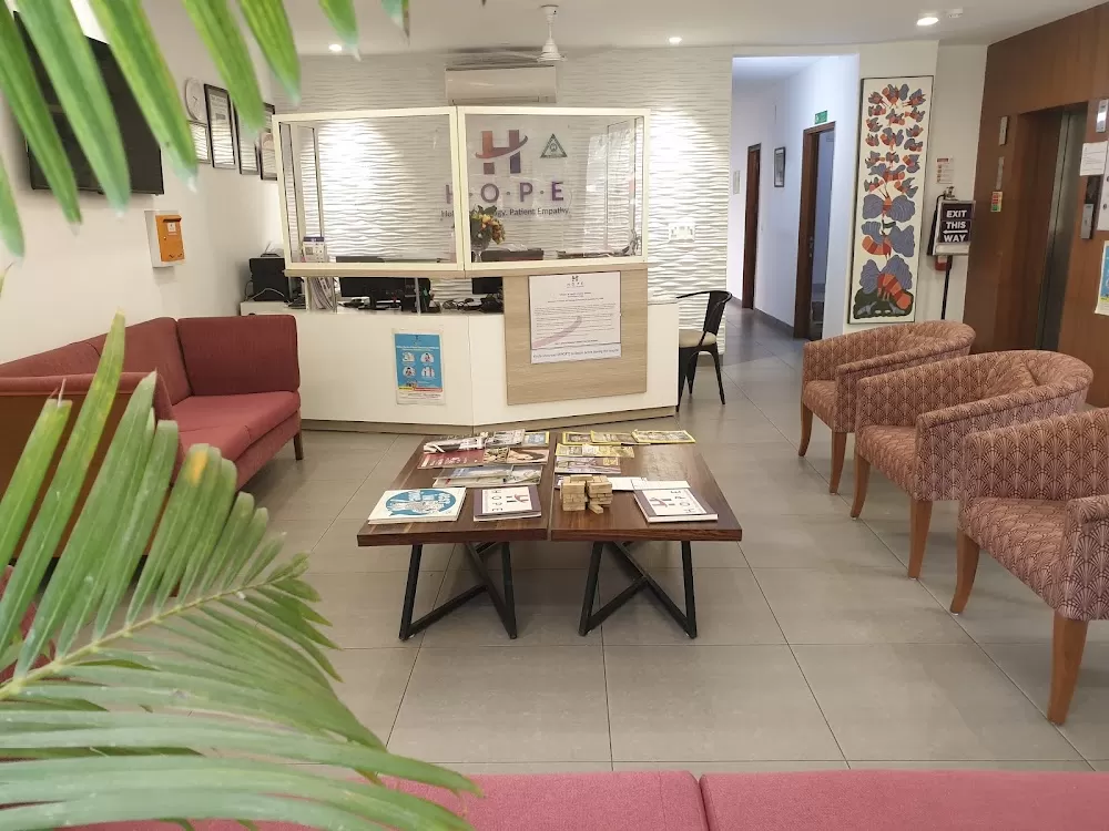 HOPE ONCOLOGY CLINIC - Photo 3