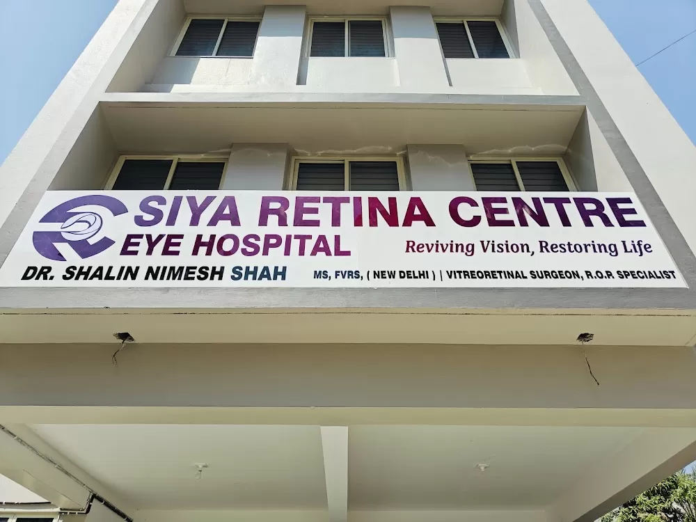 Siya Retina Centre, Eye Hospital,Dr Shalin N.Shah(Vadodara main branch) - Photo 3