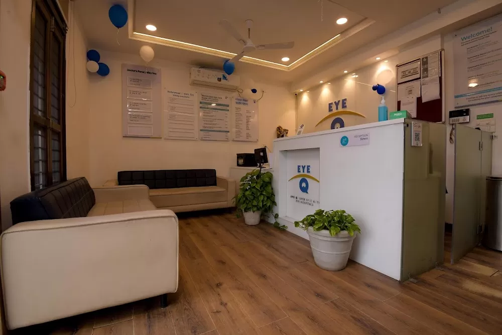 LASIK/Refractive Surgery Specialists at Eye-Q Hospitals in Gurgaon - Photo 2