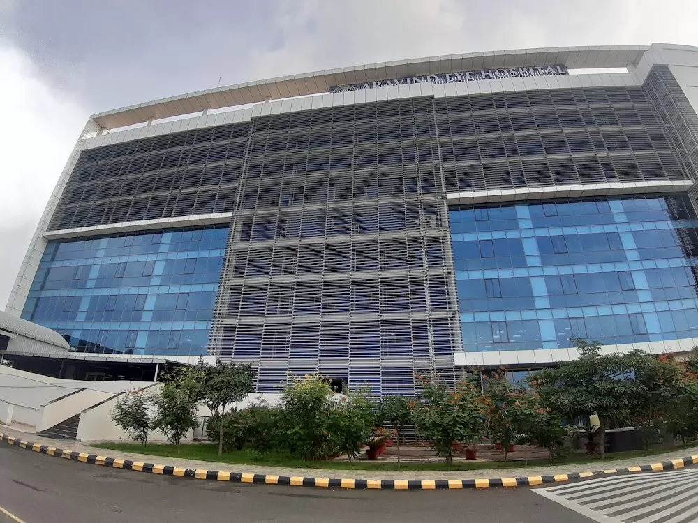 Aravind Eye Hospital - Chennai - Photo 1