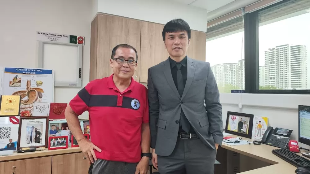 Dr. Kenny Cheng Cardiothoracic Surgeon SJMC - Photo 8