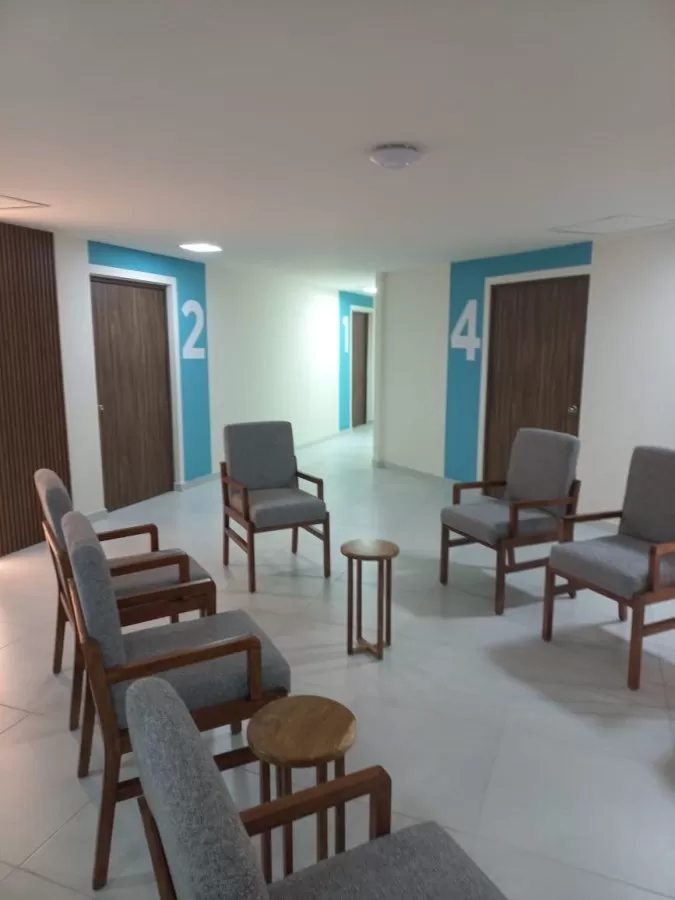 Hospital Toledo - Photo 7