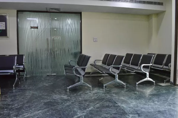 Neera Eye Care Hospital - Photo 7