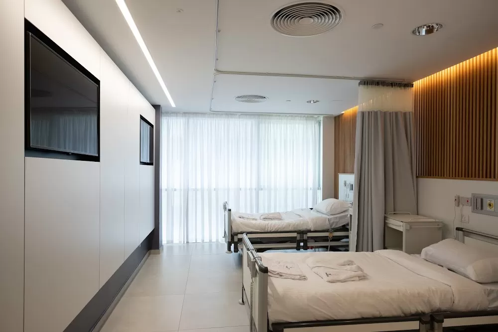 medica Medical Center - Photo 3