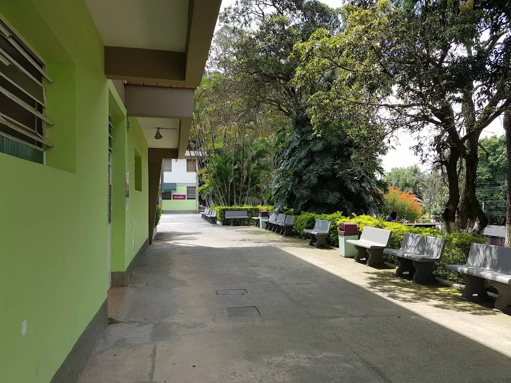 Irmãs Hospitaleiras Centro Integrado de Assistência e Saúde Nossa Senhora de Fátima - Photo 3