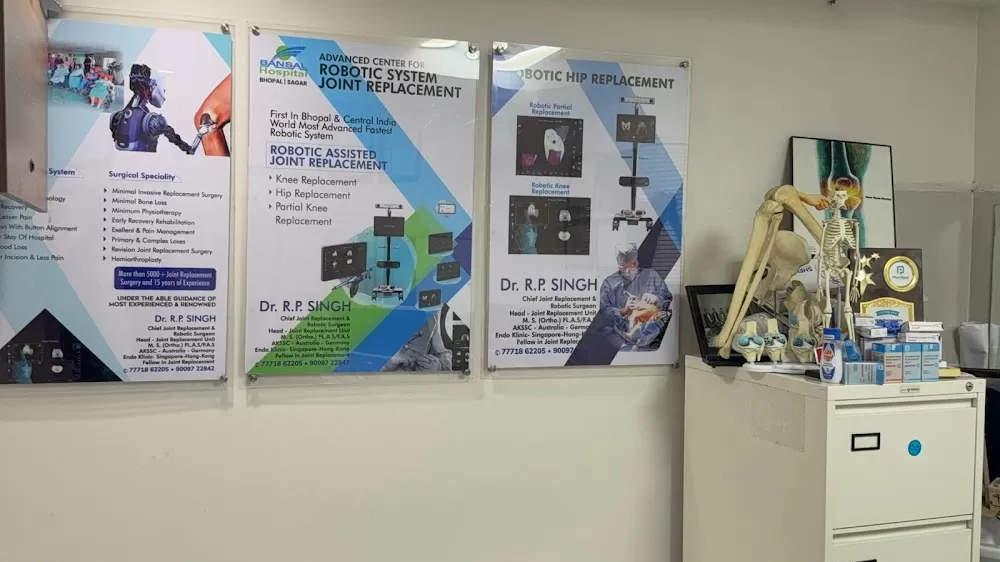 Dr. RP Singh- MS Ortopadics and Joint replacement surgeon - Photo 2