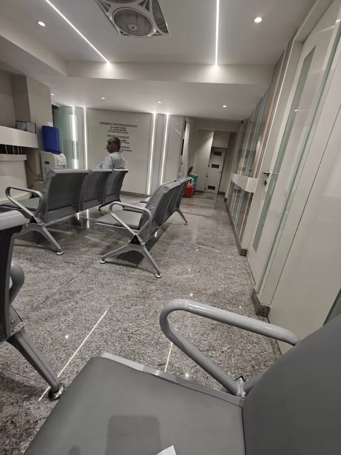 V-Care Hospital - Photo 4