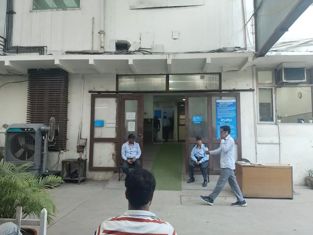 Tirath Ram Shah Hospital - Photo 4