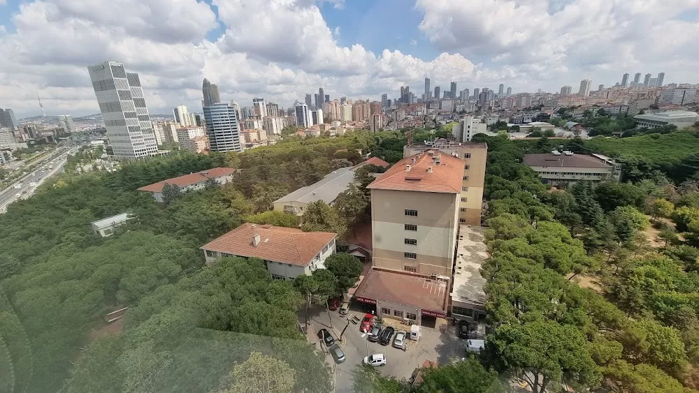 Sağlık Bilimleri Üniversitesi Fatih Sultan Mehmet Eğitim Ve Araştırma Hastanesi - Photo 2