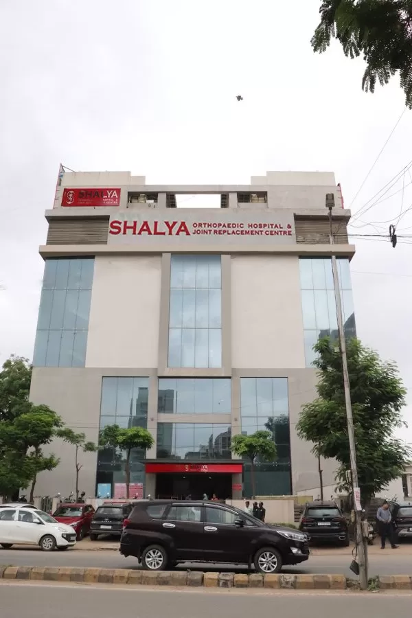 Shalya Knee & Hip Hospital – Hip Replacement in Ahmedabad | Robotic Hip Replacement & Knee Replacement Surgery Ahmedabad - Photo 4